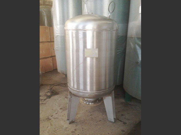 不銹鋼膨脹穩壓罐